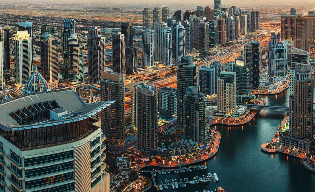 10 Reasons Why You Should Invest in a Flat Instead of a Villa in Dubai